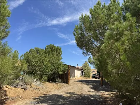 Exterior - 11647 Cameron Canyon Rd, Mojave, CA 93501 photo 2 of 15