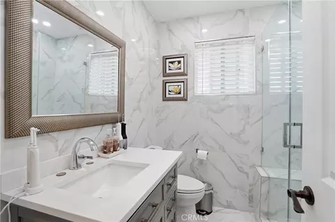 Bath - 6949 Aura Ave, Reseda, CA 91335 photo 1 of 4
