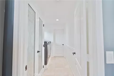 Entry Way - 2355 Peninsula, Oxnard, CA 93035 photo 3 of 5