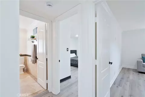 Entry Way - 2355 Peninsula, Oxnard, CA 93035 photo 4 of 5
