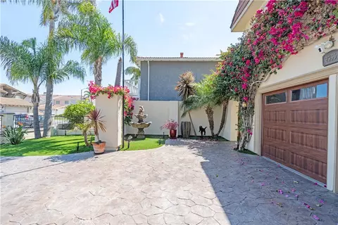 Exterior - 2355 Peninsula, Oxnard, CA 93035 photo 8 of 9