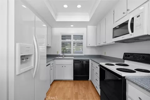 Kitchen - 2399 Jefferson #5, Carlsbad, CA 92008 photo 2 of 4
