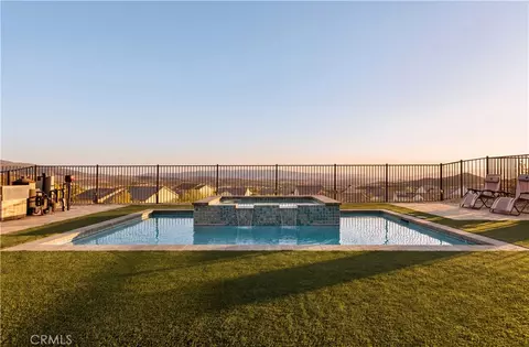 Exterior - 28511 Sparrow Way, Saugus, CA 91350 photo 3 of 8