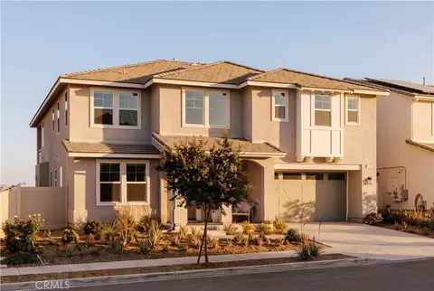 Exterior - 28511 Sparrow Way, Saugus, CA 91350 photo 2 of 8