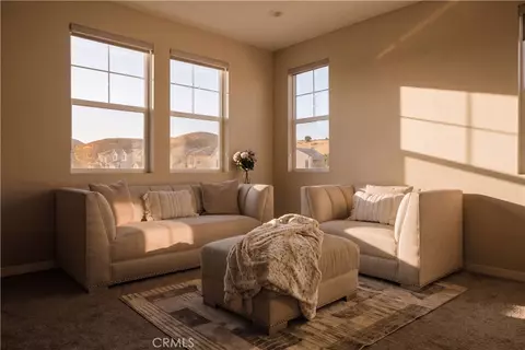 Living - 28511 Sparrow Way, Saugus, CA 91350 photo 2 of 2