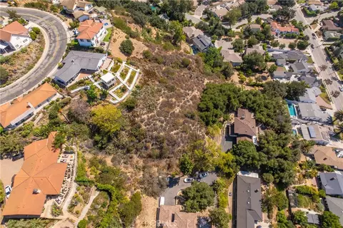 View/Area - 2125 Eastedge, Glendale, CA 91206 photo 2 of 7
