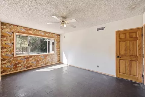 Bedroom - 2125 Eastedge, Glendale, CA 91206 photo 1 of 2