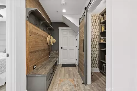 Entry Way - 34530 Acton Canyon Rd, Acton, CA 93510 photo 6 of 9