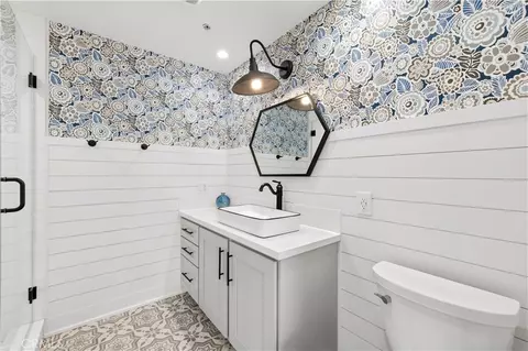 Bath - 34530 Acton Canyon Rd, Acton, CA 93510 photo 1 of 10