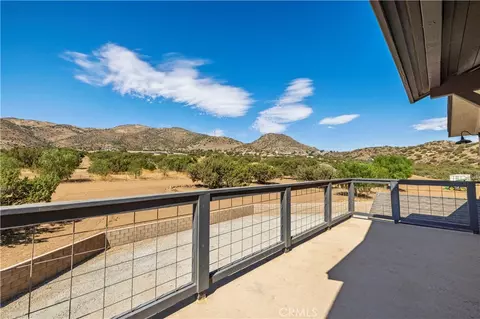 Exterior - 34530 Acton Canyon Rd, Acton, CA 93510 photo 4 of 10