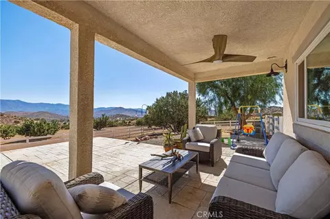 Exterior - 34530 Acton Canyon Rd, Acton, CA 93510 photo 6 of 10