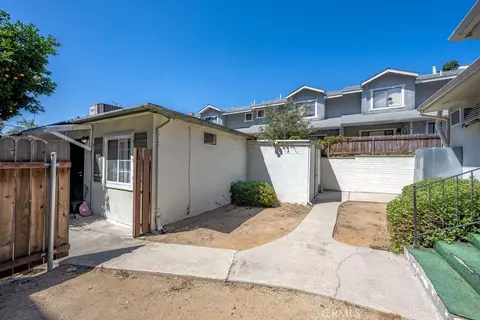 Exterior - 2056 E Villa, Pasadena, CA 91107 photo 5 of 9
