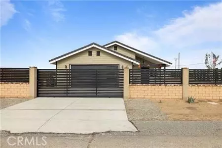Exterior - 13857 E Avenue G2, Lancaster, CA 93535 photo 5 of 5