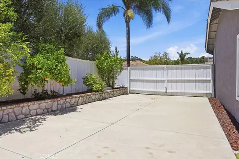 Exterior - 696 Corte Vina, Camarillo, CA 93010 photo 6 of 7