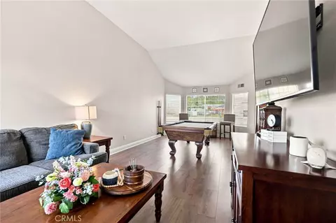 Living - 696 Corte Vina, Camarillo, CA 93010 photo 3 of 6