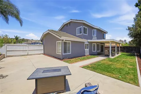 Exterior - 696 Corte Vina, Camarillo, CA 93010 photo 4 of 7