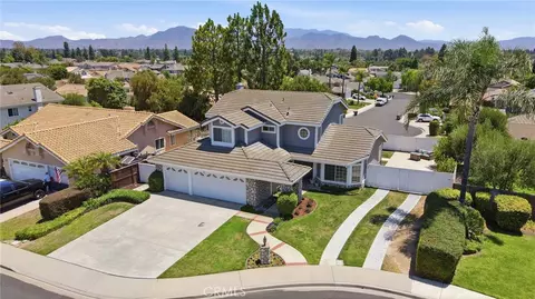 View/Area - 696 Corte Vina, Camarillo, CA 93010 photo 2 of 13