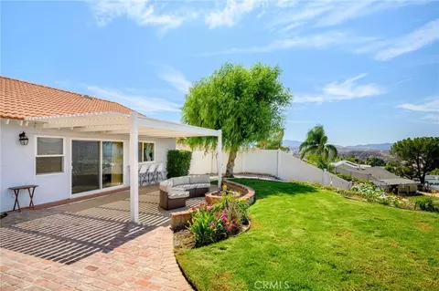 Exterior - 27403 Garza Dr, Saugus, CA 91350 photo 6 of 13