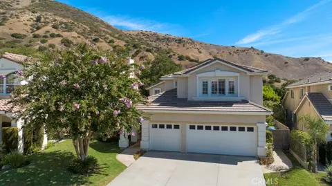 12354 Yew Ct, Porter Ranch, CA 91326