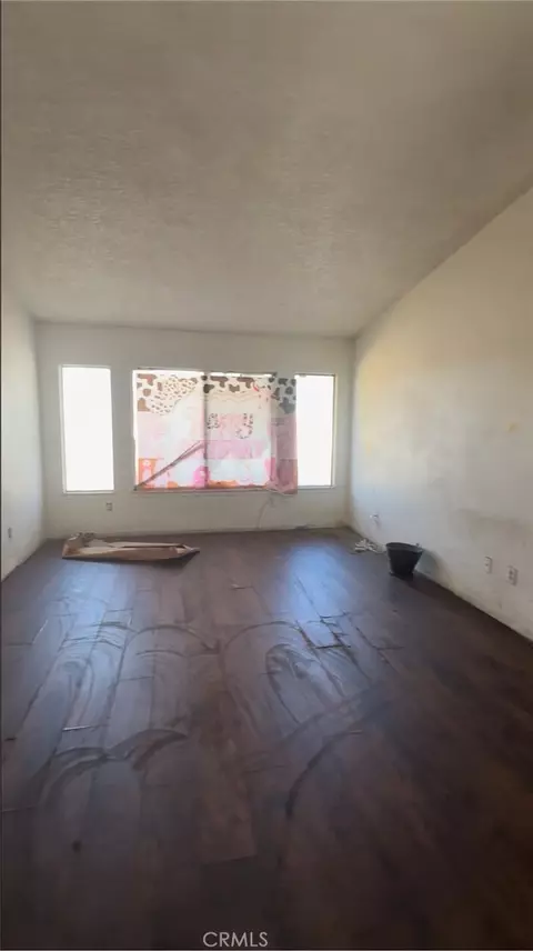 40332 162nd E, Palmdale, CA 93591 photo 5