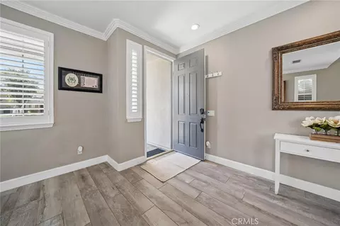 Entry Way - 28746 High Ridge Dr, Santa Clarita, CA 91390 photo 1 of 8