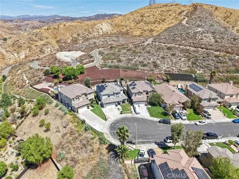 View/Area - 28746 High Ridge Dr, Santa Clarita, CA 91390 photo 2 of 5