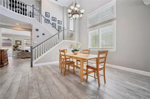 Dining - 28746 High Ridge Dr, Santa Clarita, CA 91390 photo 1 of 2