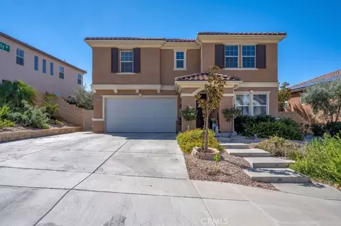 19802 Lanfranca Dr, Saugus, CA 91350