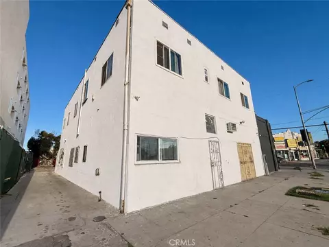 5324 S Hoover, Los Angeles, CA 90037