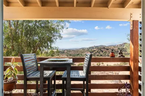 23834 Box Canyon Rd, West Hills, CA 91304