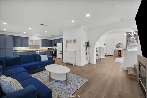 Other - 28333 Willow Ct, Saugus, CA 91350 photo 2 of 5