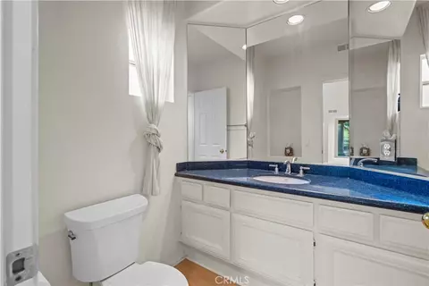Bath - 3727 Via Del Rancho, Oceanside, CA 92056 photo 1 of 5
