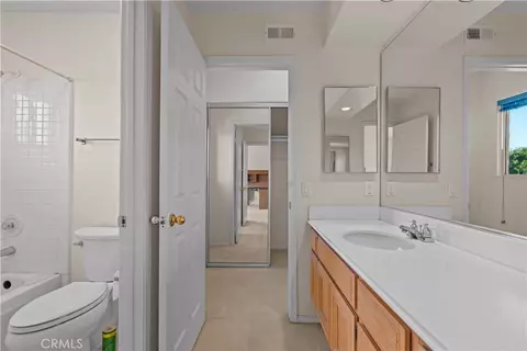 Bath - 3727 Via Del Rancho, Oceanside, CA 92056 photo 3 of 5