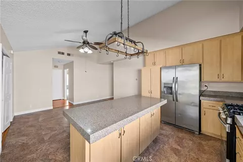 Kitchen - 5695 Bloomfield, Simi Valley, CA 93063 photo 3 of 3