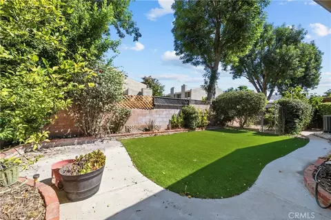 Exterior - 5695 Bloomfield, Simi Valley, CA 93063 photo 4 of 5