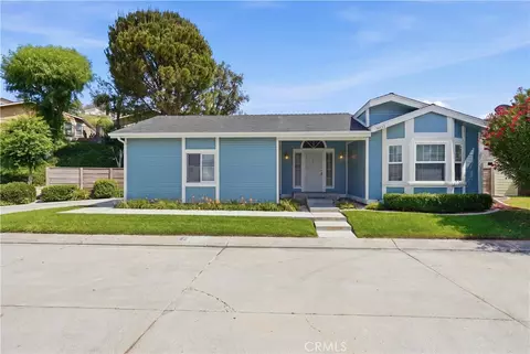 20147 Crestview Dr, Canyon Country, CA 91351