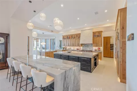 Kitchen - 277 Crestview Ave, Camarillo, CA 93010 photo 2 of 5