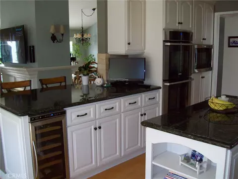 Kitchen - 13784 Gunsmoke Rd, Moorpark, CA 93021 photo 2 of 2