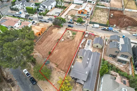 727 Chautauqua Blvd, Pacific Palisades, CA 90272