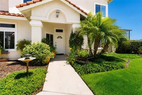 Exterior - 650 Ivywood Ln #E, Simi Valley, CA 93065 photo 1 of 5