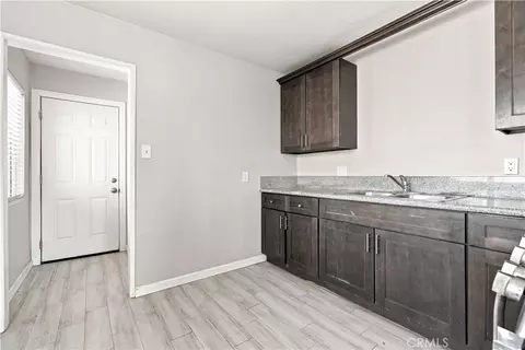 Entry Way - 3439 Arthur Ave, Mojave, CA 93501 photo 2 of 2