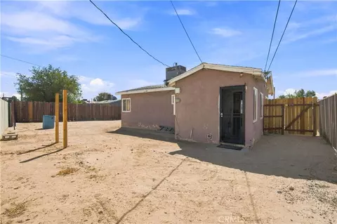 Exterior - 3439 Arthur Ave, Mojave, CA 93501 photo 6 of 7