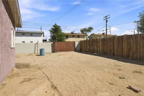 Exterior - 3439 Arthur Ave, Mojave, CA 93501 photo 3 of 7