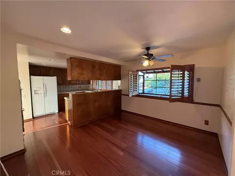 1355 Harmony Ct, Thousand Oaks, CA 91362 photo 3