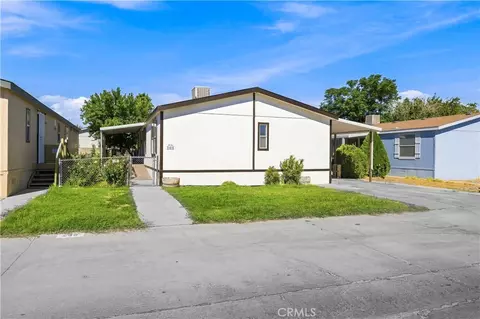45465 25th St E #248, Lancaster, CA 93535 photo 2
