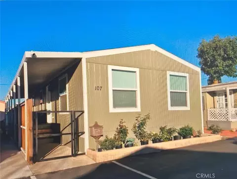 7560 Woodman #107, Van Nuys, CA 91405 photo 6