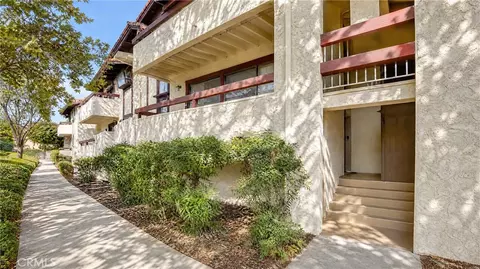 27979 Sarabande Ln #247, Canyon Country, CA 91387