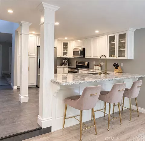 10151 Larwin #3, Chatsworth, CA 91311