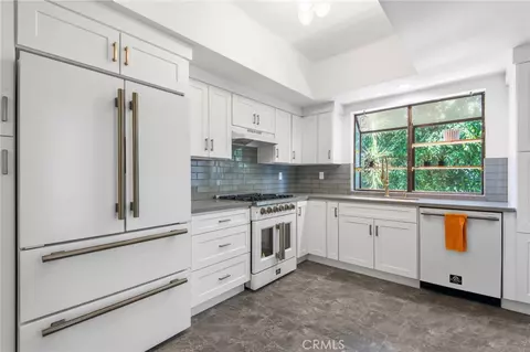 5340 Wilkinson Ave #5, Valley Village, CA 91607