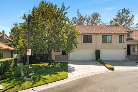 20061 Avenue Of The Oaks, Newhall, CA 91321